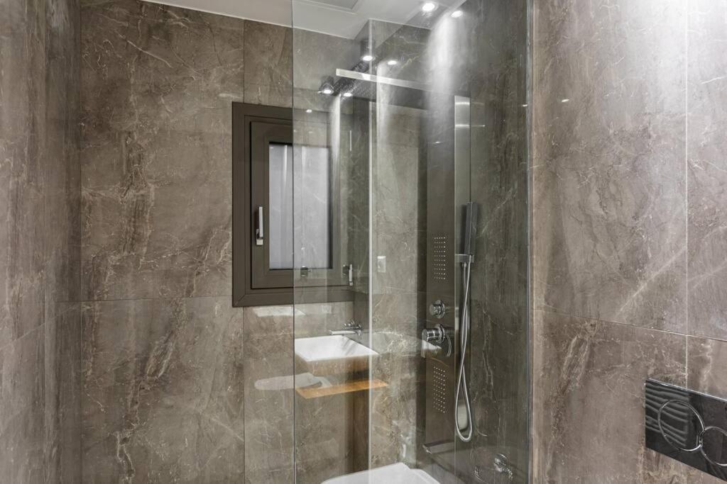 Sublime 1Br Apartment In Koukaki By Upstreet Athen Exterior foto